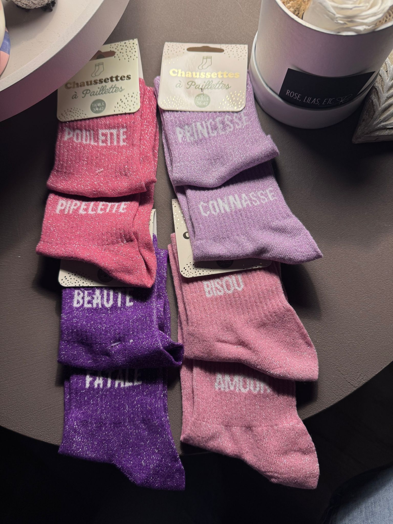 Chaussettes à Paillettes 2 mots