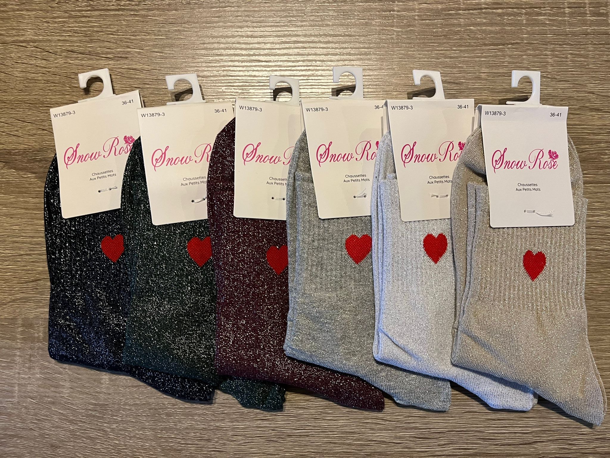 Chaussette unie avec coeur
