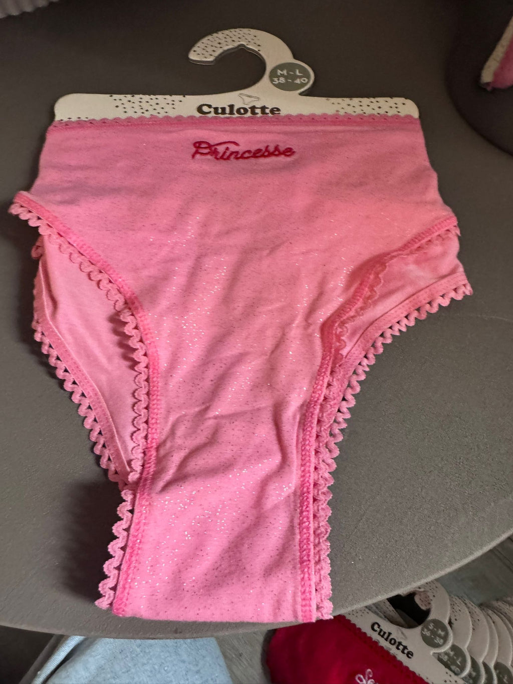 Culotte à paillettes